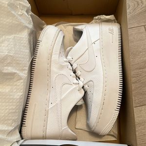 Air Force 1 Sage Low